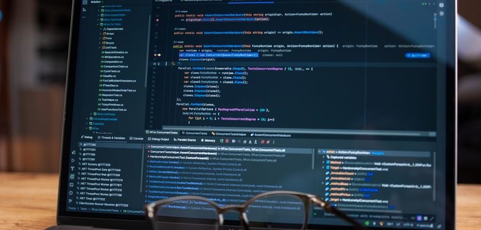 Manual Blogging vs Automated WordPress Publishing: Which Wins for UK Sites?