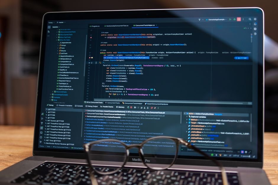 Manual Blogging vs Automated WordPress Publishing: Which Wins for UK Sites?